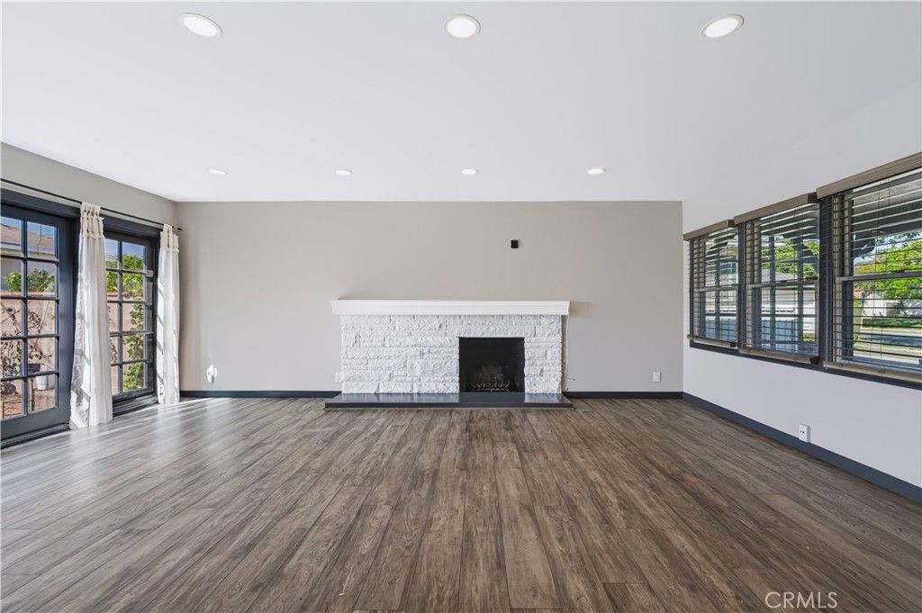 11619 Tarron Avenue, Hawthorne, CA 90250 — photo 3