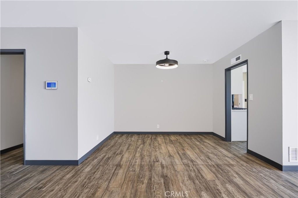 11619 Tarron Avenue, Hawthorne, CA 90250 — photo 5