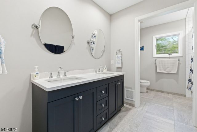 241 Hillside Avenue, Roxbury Twp., NJ 07836