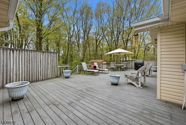 241 Hillside Avenue, Roxbury Twp., NJ 07836