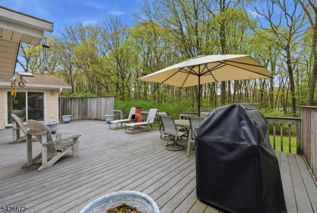 241 Hillside Avenue, Roxbury Twp., NJ 07836