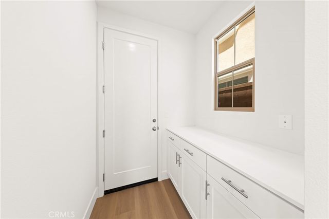 118 Sunnybank, Irvine, CA 92618