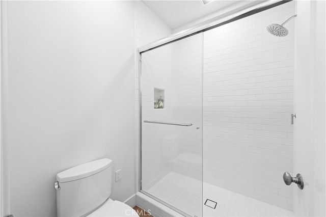 118 Sunnybank, Irvine, CA 92618
