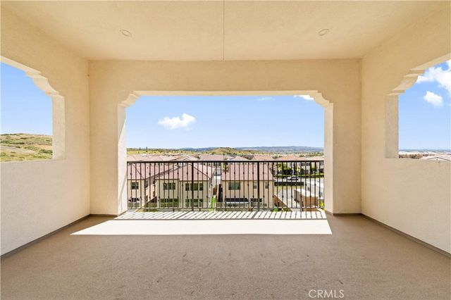 118 Sunnybank, Irvine, CA 92618