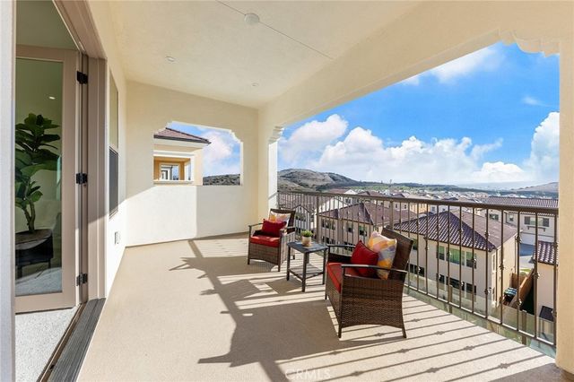 118 Sunnybank, Irvine, CA 92618