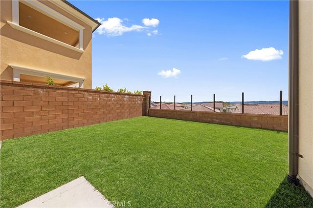 118 Sunnybank, Irvine, CA 92618