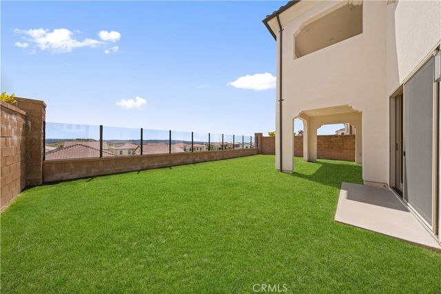 118 Sunnybank, Irvine, CA 92618