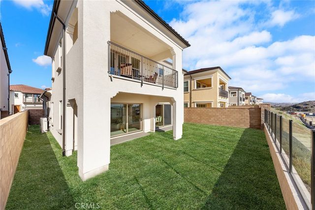118 Sunnybank, Irvine, CA 92618