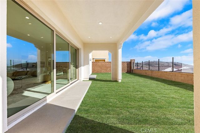 118 Sunnybank, Irvine, CA 92618