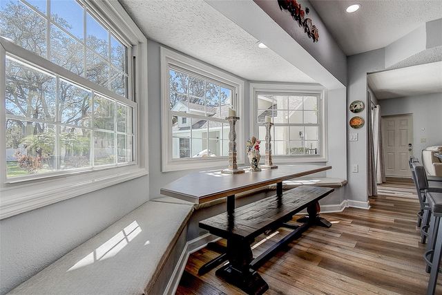 1607 GULF ROAD, Tarpon Springs, FL 34689