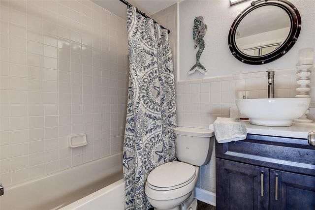 1607 GULF ROAD, Tarpon Springs, FL 34689