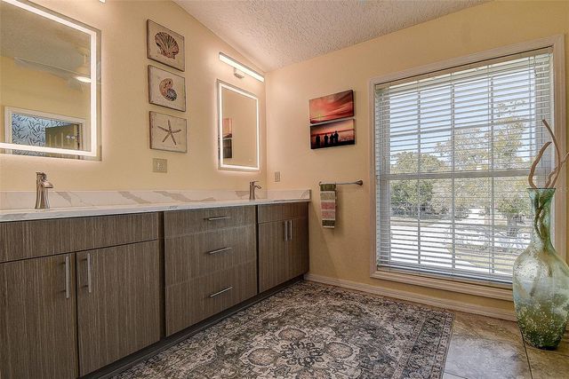 1607 GULF ROAD, Tarpon Springs, FL 34689