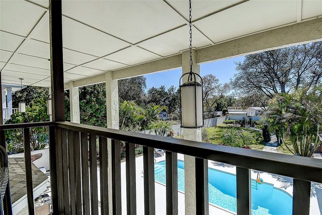 1607 GULF ROAD, Tarpon Springs, FL 34689