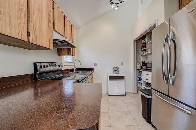 1607 GULF ROAD, Tarpon Springs, FL 34689