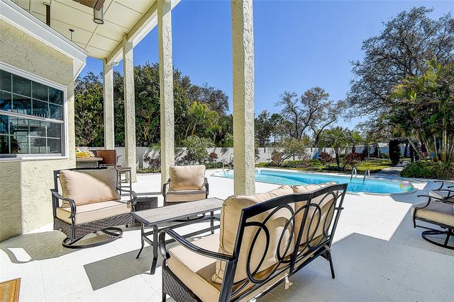 1607 GULF ROAD, Tarpon Springs, FL 34689