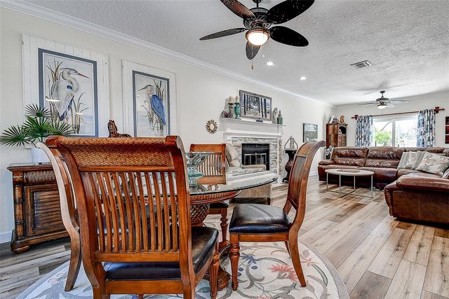 1607 GULF ROAD, Tarpon Springs, FL 34689