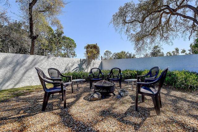 1607 GULF ROAD, Tarpon Springs, FL 34689