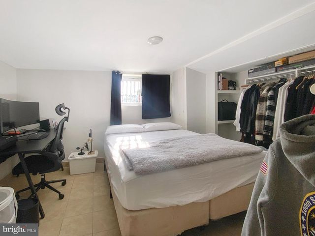 229 E ROCKLAND ST, Philadelphia, PA 19120