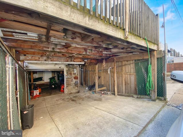 229 E ROCKLAND ST, Philadelphia, PA 19120