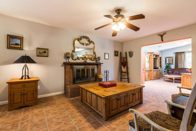 10405 Mazatlan Drive NE, Albuquerque, NM 87111