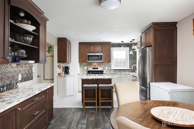 171 N Main Street SE, Milltown, NJ 08850