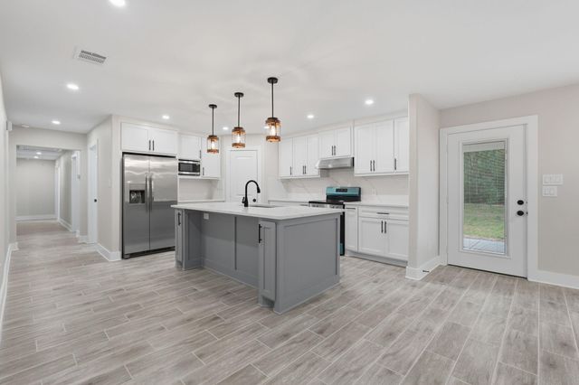 13828 Bronte Courts Drive, Willis, TX 77378