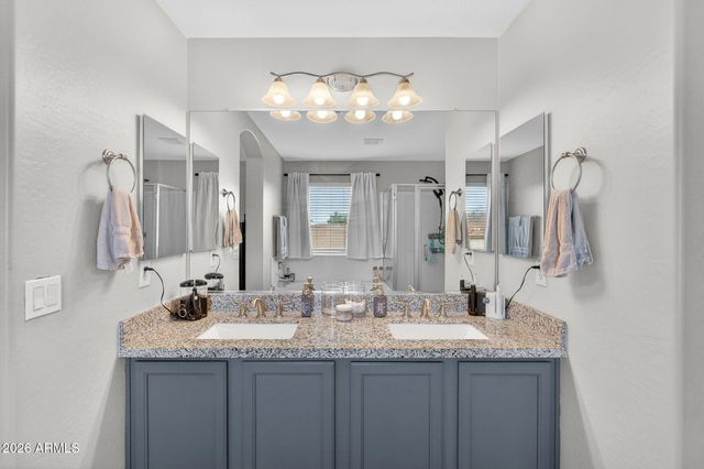 118 W DRAGON TREE Avenue, Queen Creek, AZ 85140