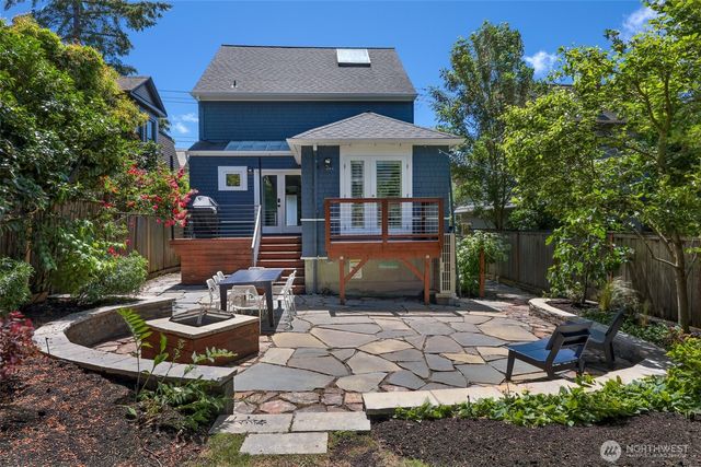 1110 E Denny, Seattle, WA 98122