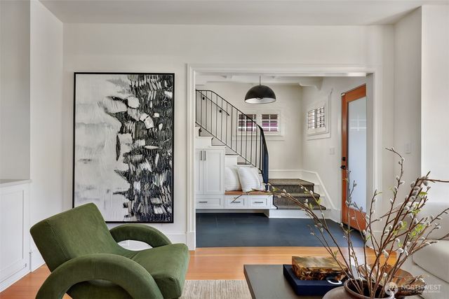 1110 E Denny, Seattle, WA 98122