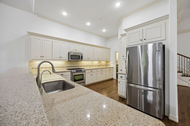 2121 Fawnwood Drive, Plano, TX 75093