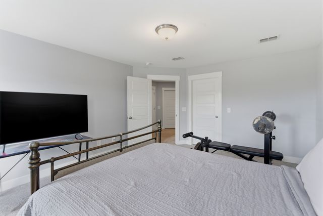 2108 Halfmoon Way, Murfreesboro, TN 37130