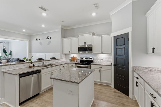 2108 Halfmoon Way, Murfreesboro, TN 37130