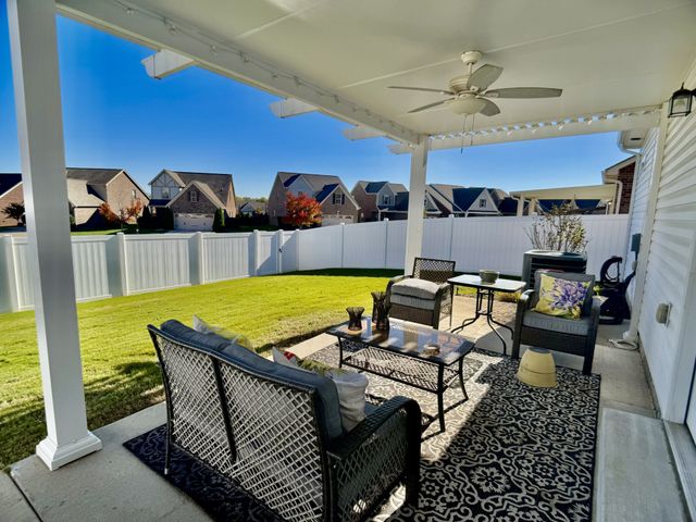 1045 Alexandria Way, Lebanon, TN 37087