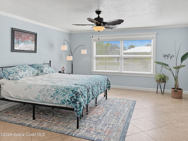 1560 Gisinger Court NW, Palm Bay, FL 32907