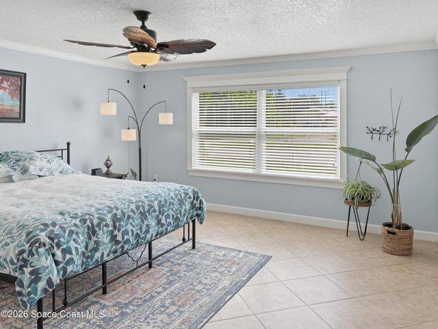 1560 Gisinger Court NW, Palm Bay, FL 32907