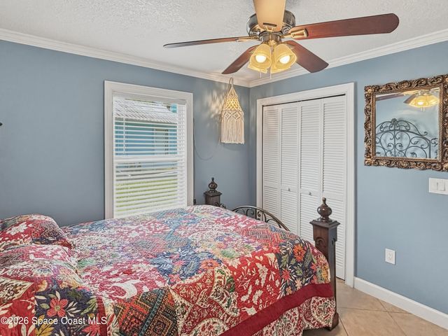1560 Gisinger Court NW, Palm Bay, FL 32907