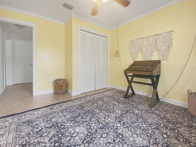 1560 Gisinger Court NW, Palm Bay, FL 32907