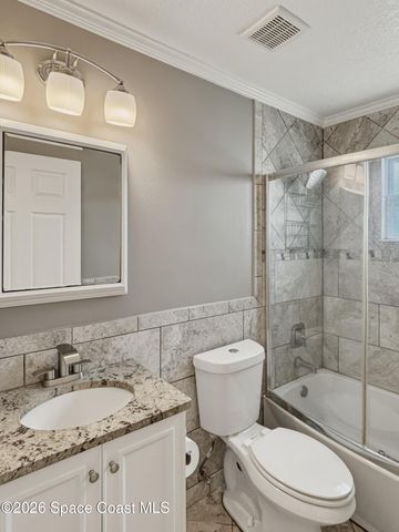 1560 Gisinger Court NW, Palm Bay, FL 32907