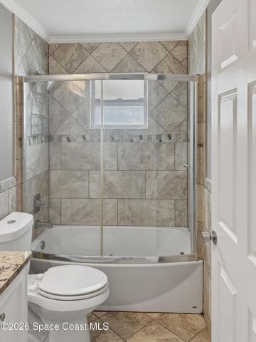 1560 Gisinger Court NW, Palm Bay, FL 32907