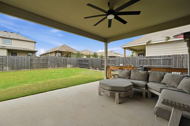 210 Purple Heart DR, Buda, TX 78610