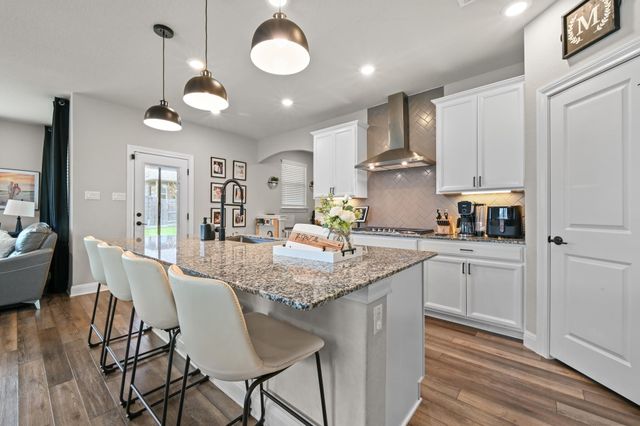 210 Purple Heart DR, Buda, TX 78610