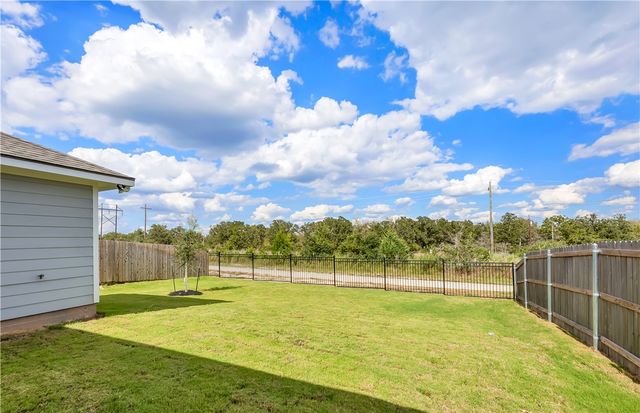 5936 Eldora Drive, College Station, TX 77845