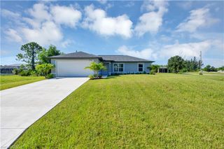 2227 NW 6th PL, Cape Coral, FL 33993