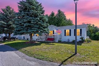 360 E Tuttle Road #314, Ionia, MI 48846