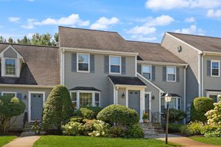 66 Village Street 66, Easton, MA 02375