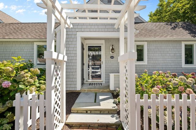 100 Mid-Iron 7018, Mashpee, MA 02649