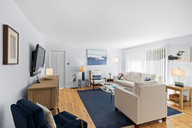 100 Mid-Iron 7018, Mashpee, MA 02649