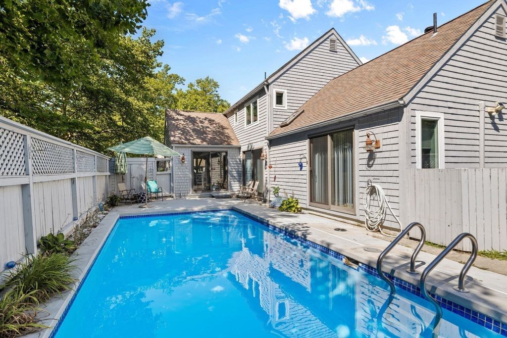 100 Mid-Iron 7018, Mashpee, MA 02649