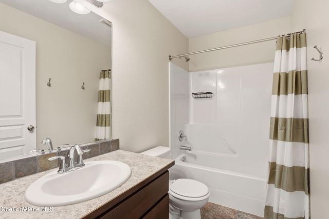 4490 W Magrath DR, Coeur D'alene, ID 83815