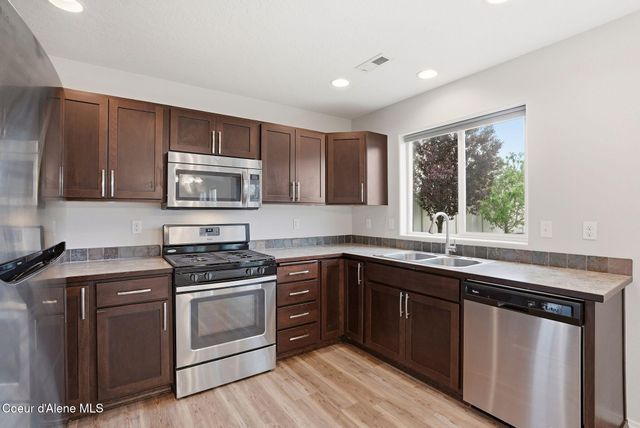 4490 W Magrath DR, Coeur D'alene, ID 83815